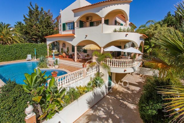 Thumbnail Villa for sale in Albufeira, Algarve, Portugal