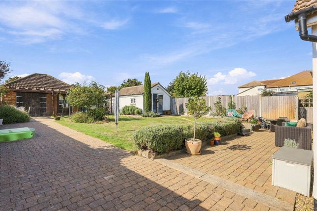 391, Little Wakering Road, Barling Magna photo 2