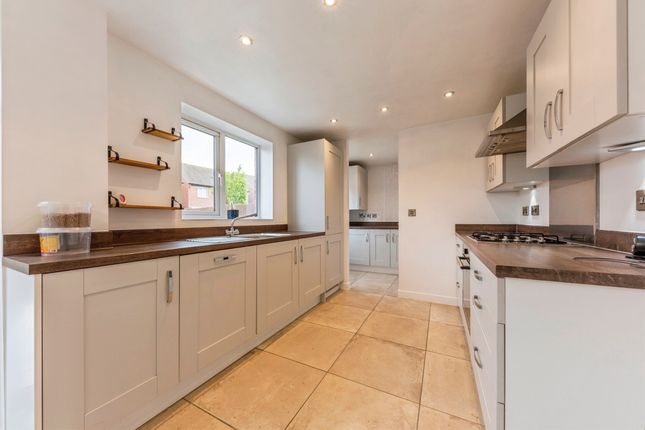 115, Balmoral Drive, Grantham photo 4