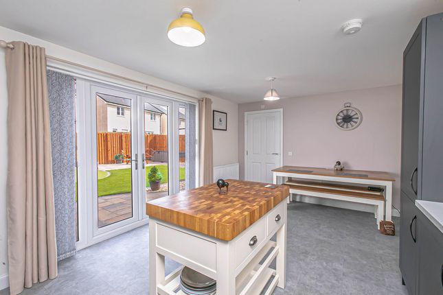 22, Dysart Muir Farm Road, Kirkcaldy photo 3
