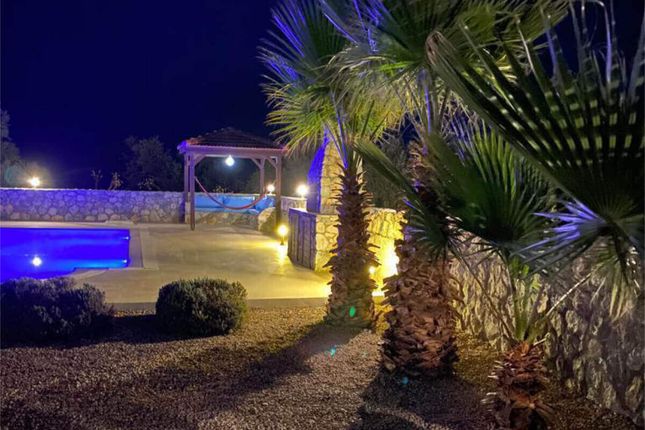 Villa for sale in Tchnc002, Esentepe, Cyprus