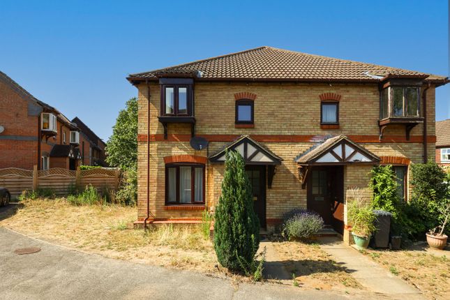 1-bed house on 17, Abinger Way, Surrey, £275,000