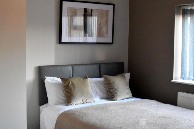 Beautiful 6-Bedroom In Prime Harrow Location Â€“ Ideal For Professionals Or Students