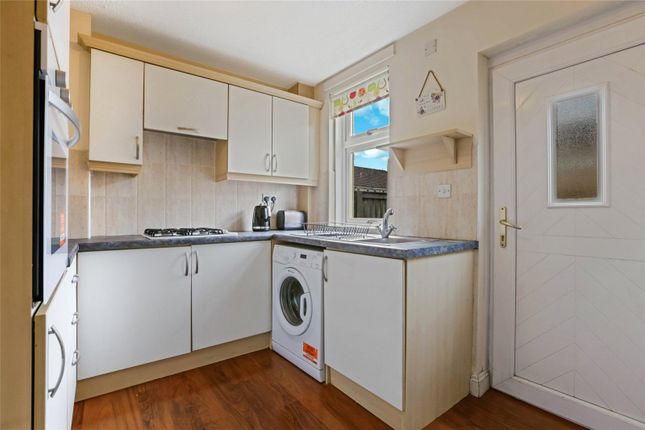4, Burnside Crescent, Glasgow photo 4