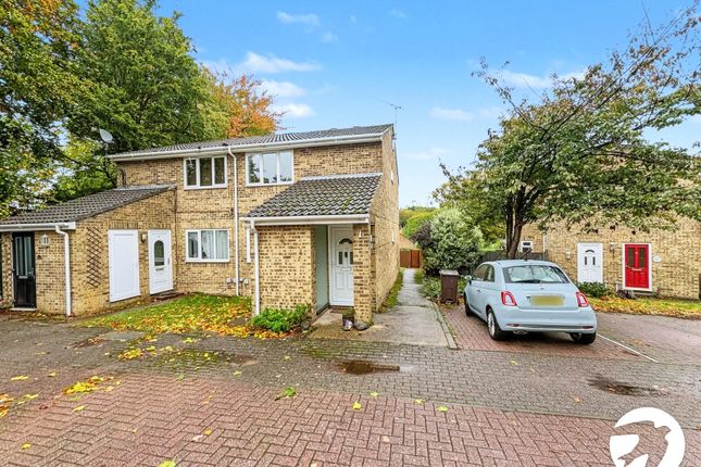 1-bed flat on Wyvill Close, Kent, £1,100/mo
