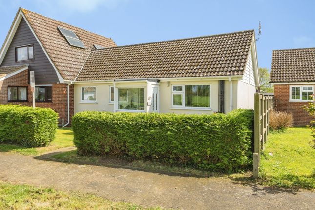 2-bed house on 14, Chequers Green, Attleborough, £200,000
