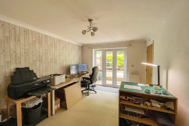 7 River Oaks Apartments, Beachy Head View, St Leonards-on-Sea photo 5