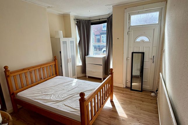 31 Harefield Road, Sheffield photo 4