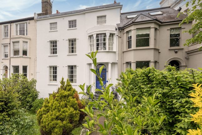 Block of flats for sale in Clapham Common North Side, London