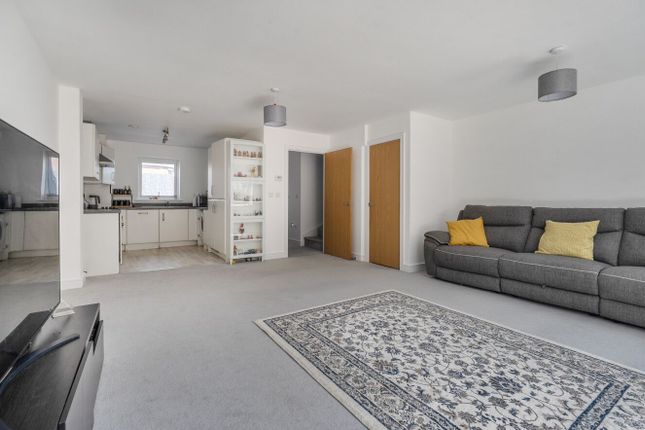 26 Staddle Stone Road, Exeter photo 3