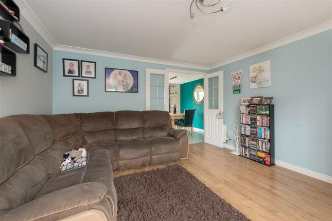 78, The Avenue, Canterbury photo 3