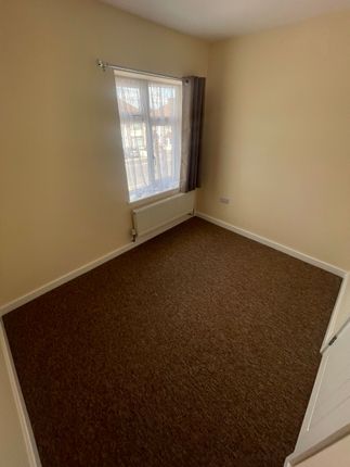 Room 5, 8 Bartholomew Road, Oxford photo 3