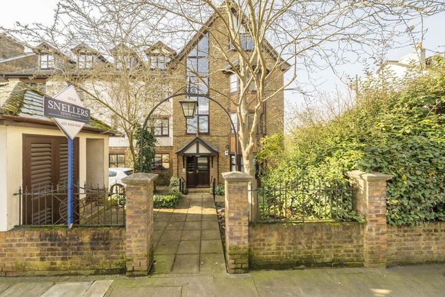 Studio flat on Flat 2, Belgravia House, 238, Kingston Road, Teddington, £299,950