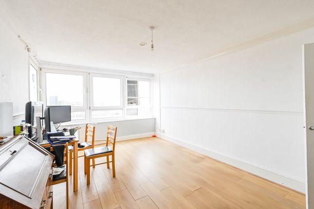 Flat 110, Brassett Point, London photo 2