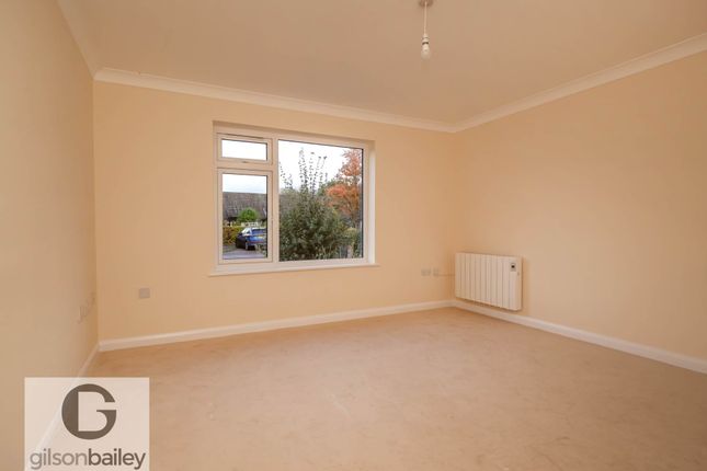 Sutton Crescent, Norwich photo 4