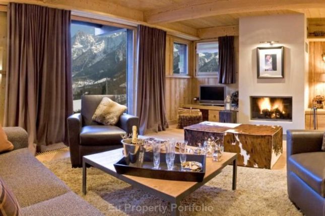 Chalet for sale in Les Houches, Chamonix, French Alps, France