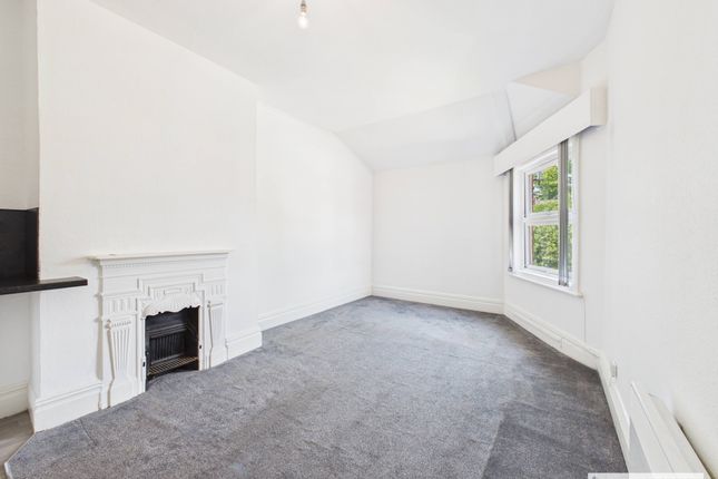 Room 6, 17 Glencairn Park Road, Glencairn Park Road, Cheltenham, Cheltenham photo 2