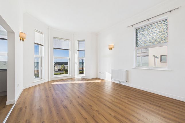 Flat 5, Beach View 121-122, Worthing photo 2
