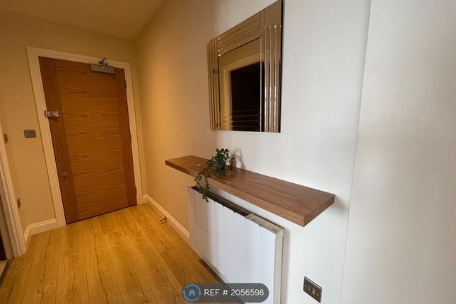 Flat to rent in Mitre House, Brighton