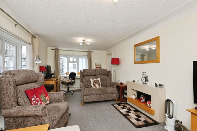 13, Mill House Park, Newcastle Avenue, Worksop photo 3