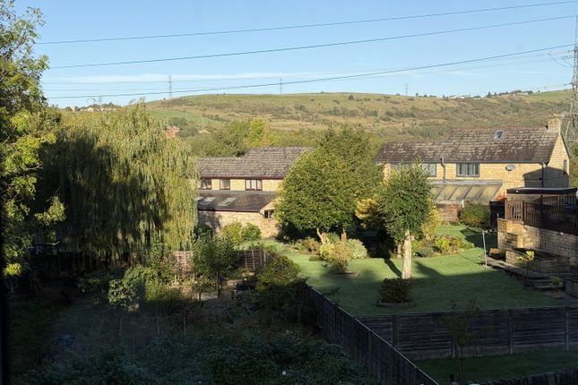 Cambridge Terrace, Stalybridge photo 4