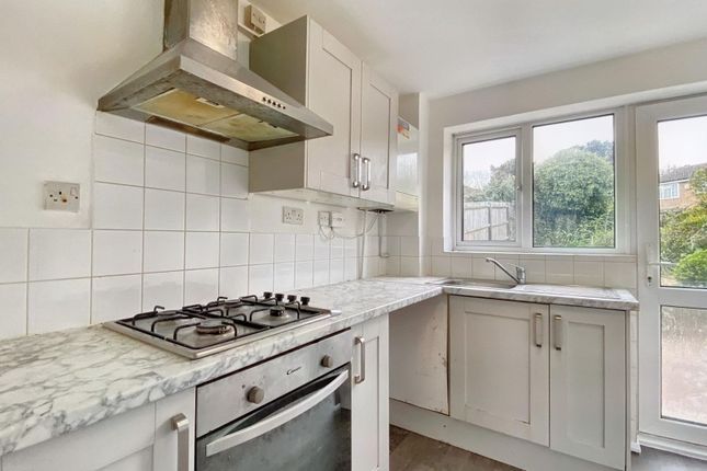 59 Aylsham Drive, Uxbridge photo 4