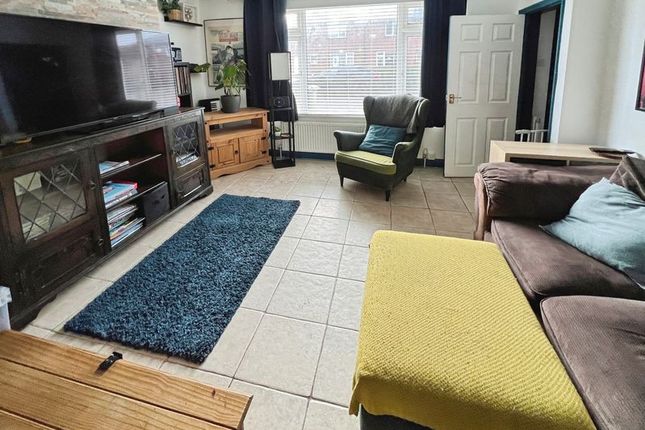 12, Princess Avenue, Bolton photo 4