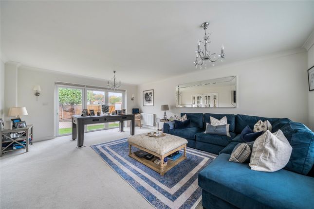 2, Owen Road, Surrey photo 4
