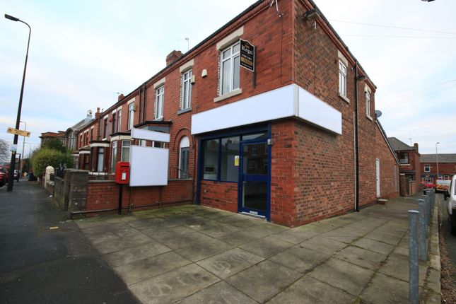 Thumbnail Bungalow to rent in Ellesmere Road, Pemberton, Wigan