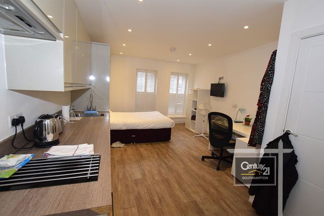 Studio to rent in |Ref: R205936|, Canute Road, Southampton
