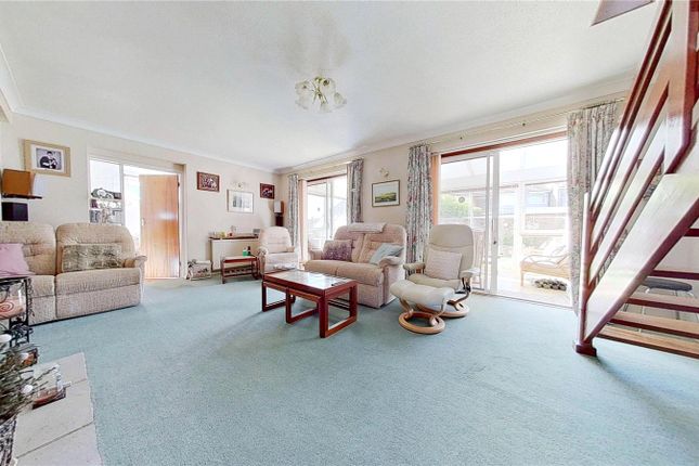 21, Cokeham Road, West Sussex photo 2
