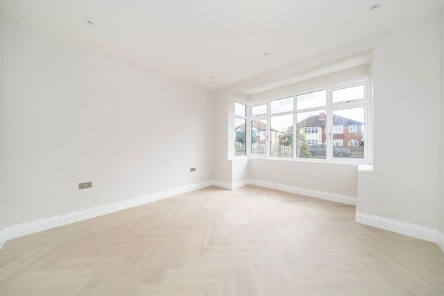 33, Beresford Avenue, Surbiton photo 4