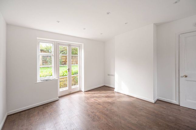 Thumbnail Semi-detached house to rent in Addison Way, Hampstead Garden Suburb, London