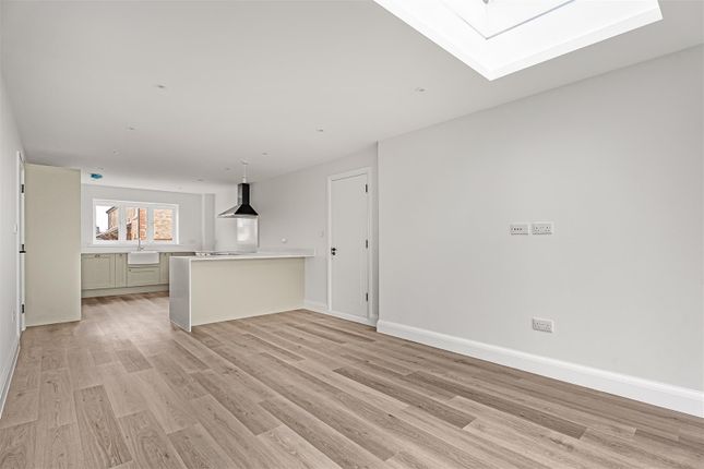 20, Home Farm Close, Ambrosden photo 2