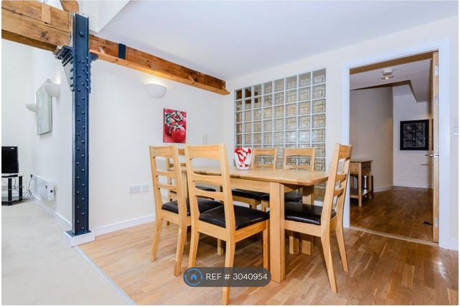 Apartment, Granary Wharf Steam Mill Street, Chester photo 4