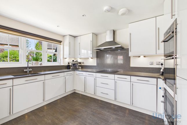 4, Townshill Drive, Kirkham photo 4