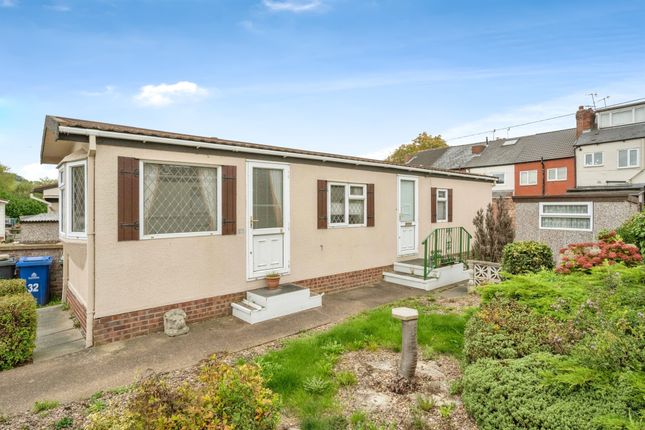 32, Park Homes, Mexborough photo 4