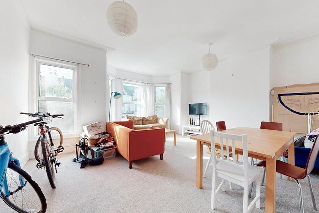 Burgoyne Road, London photo 4
