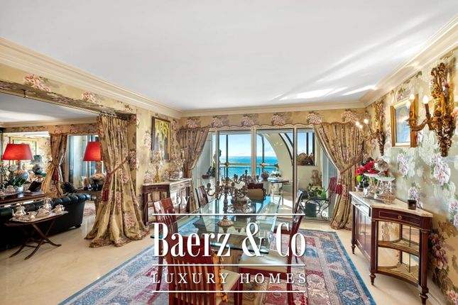 Apartment for sale in Bd De La Croisette, 06400 Cannes, France