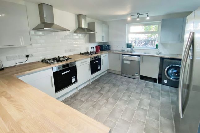 29, St. Hilda Street, Hull photo 4