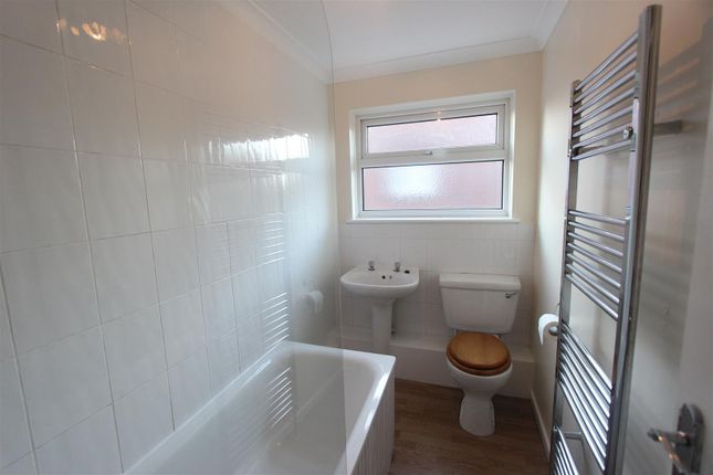 97, Bellburn Lane, Darlington photo 5