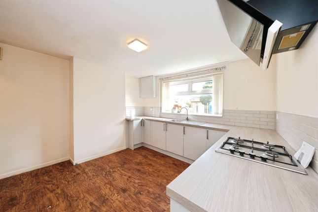 48, Park Road, BELPER photo 4