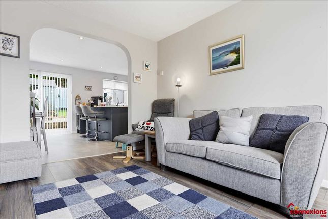 21, Tay Grove, Mossneuk, EAST KILBRIDE photo 4