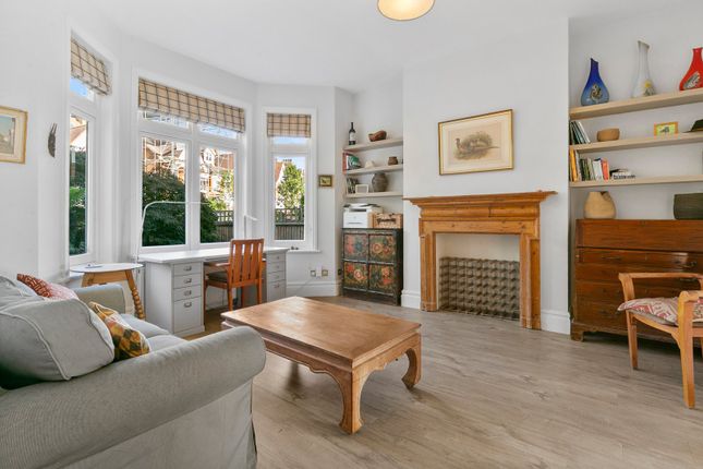 8, Madrid Road, London photo 2