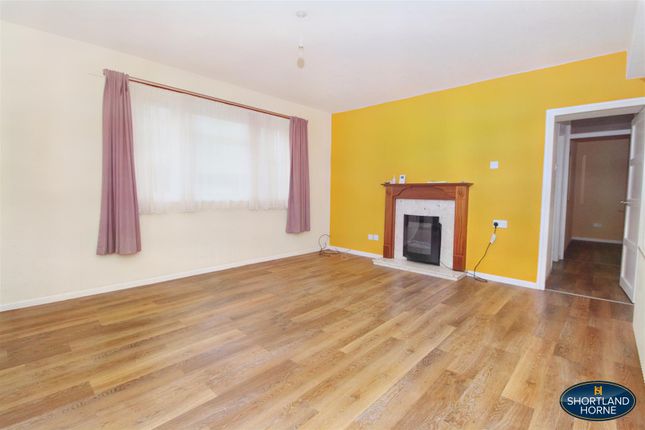 Flat for sale in Quinton Park, Cheylesmore, Coventry