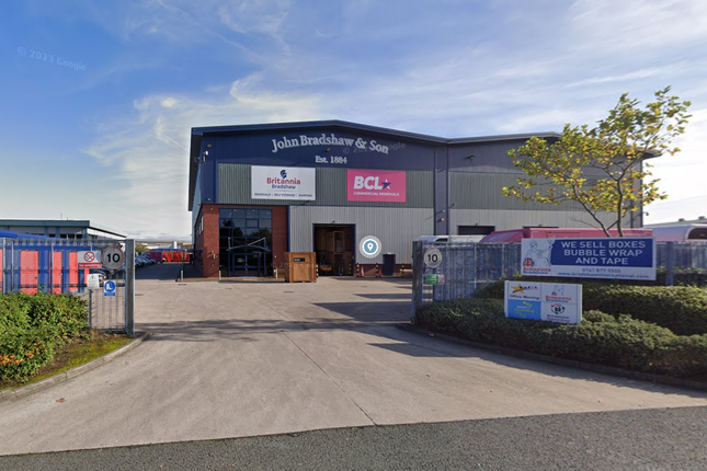 Industrial to let in Marshall Stevens Way, Trafford Park, Manchester