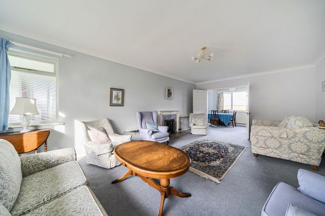 10, Conway Drive, Dorchester photo 3