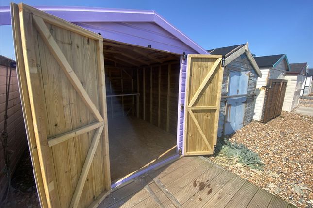 Beach Hut 18,, Beach Green, West Sussex photo 4
