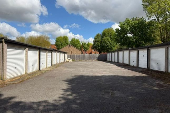 30, Rundells, Letchworth Garden City photo 2