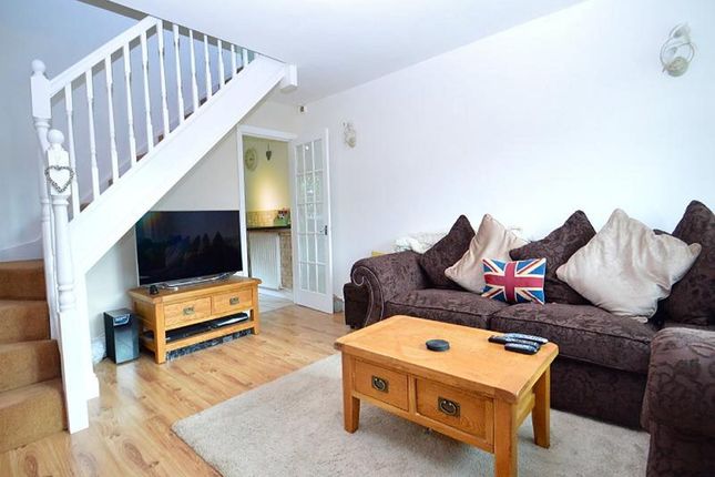 16, Mill Close, Knutsford photo 2